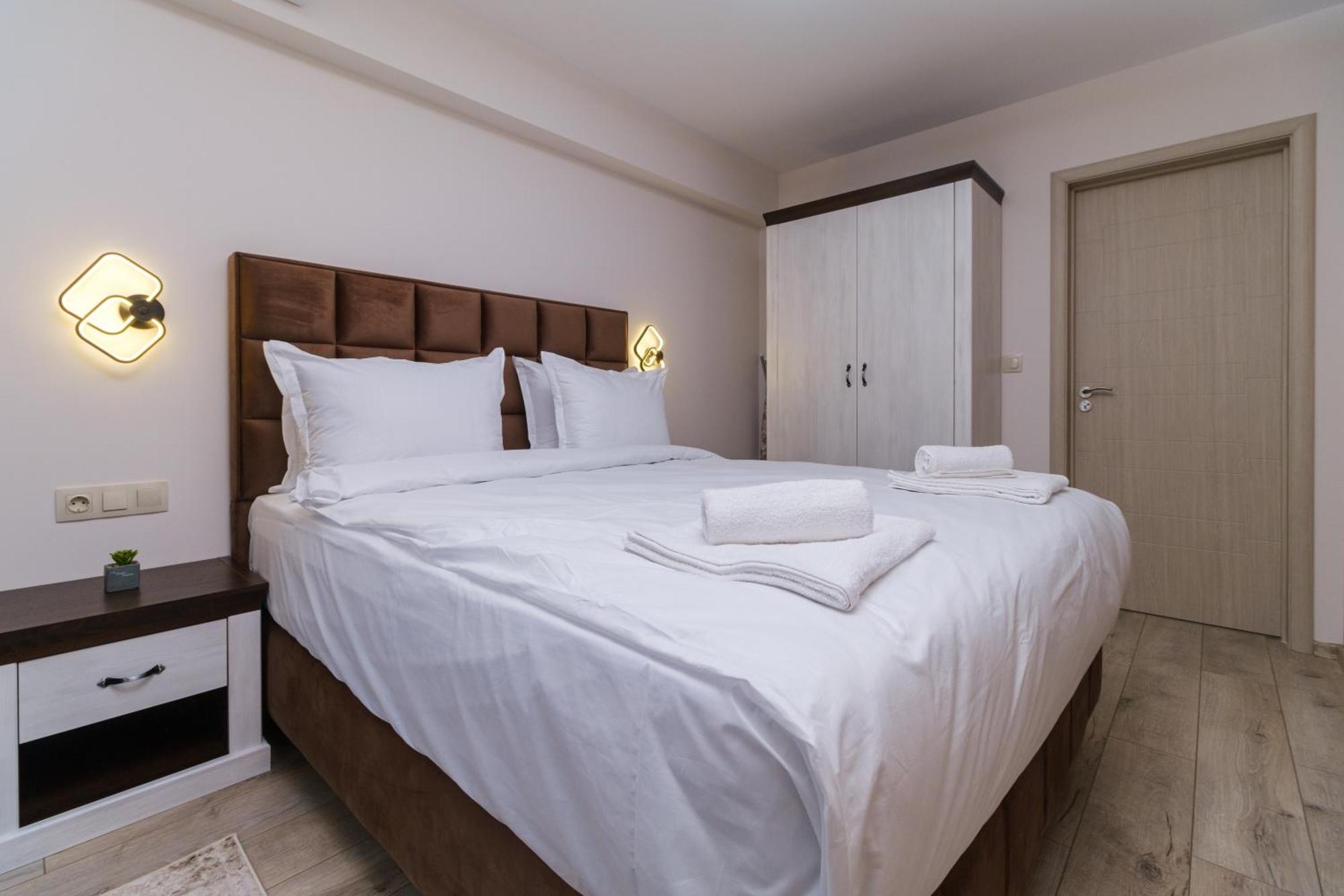 Ldv 13 1-Bedroom Apartments Free Private Parking พลอฟดิฟ ภายนอก รูปภาพ