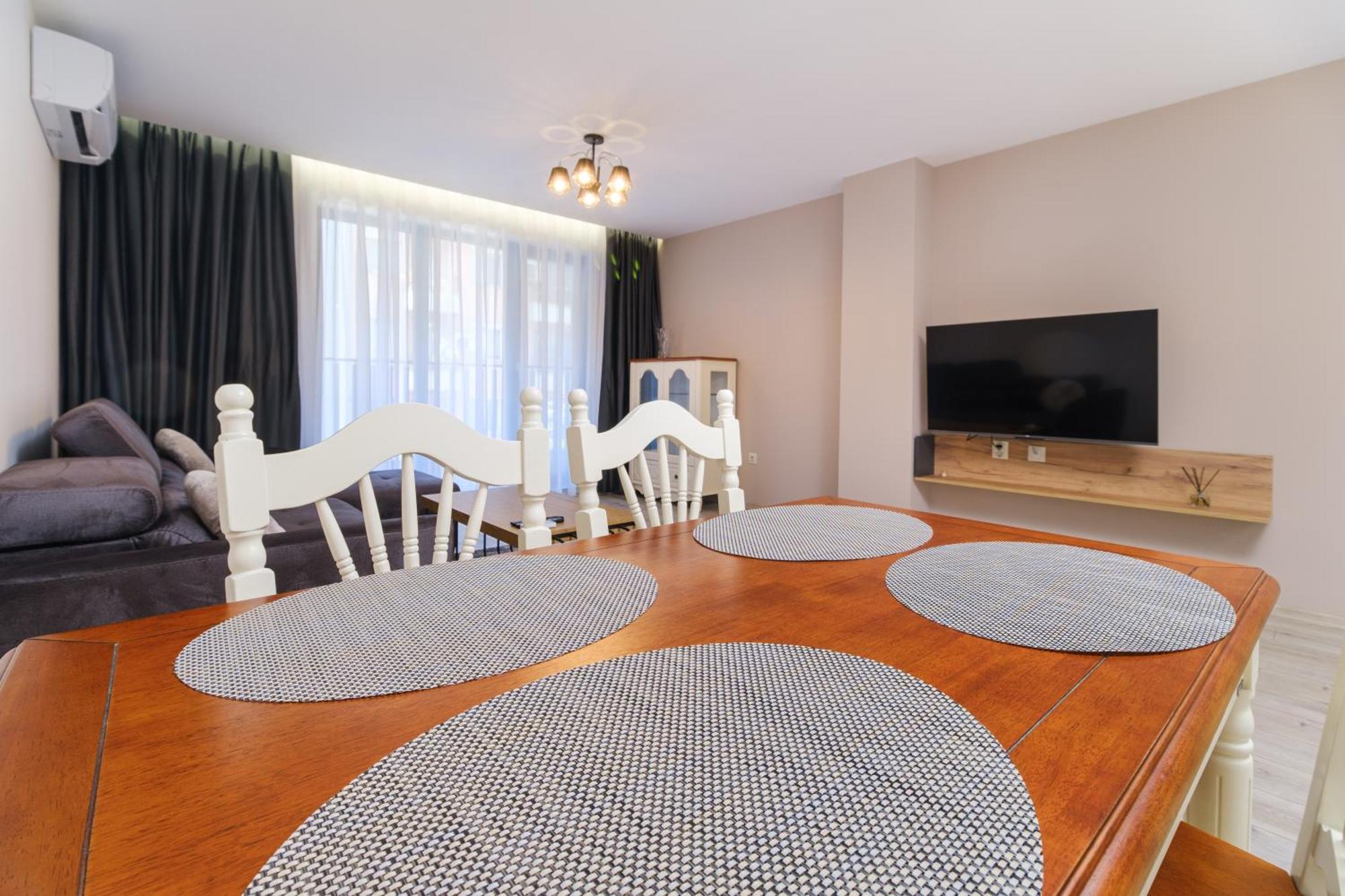 Ldv 13 1-Bedroom Apartments Free Private Parking พลอฟดิฟ ภายนอก รูปภาพ